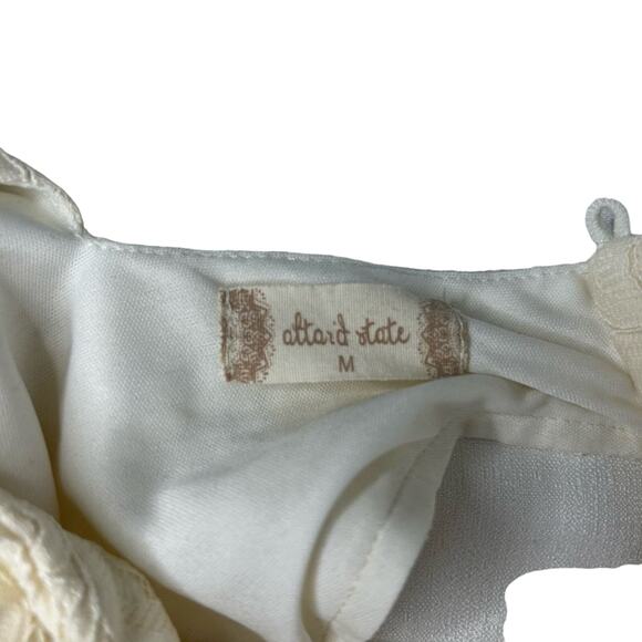 Altar'd State Off White Lacey Halter top Size M - Picture 3 of 4